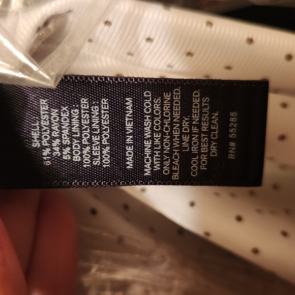 Express Black One Button Blazer Size 4 - Picture 4 of 4